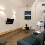 Arroios Urban Escape With Mezzanine * Lissabon