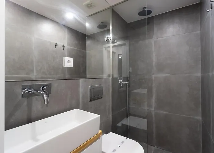 Arroios Urban Escape With Mezzanine *